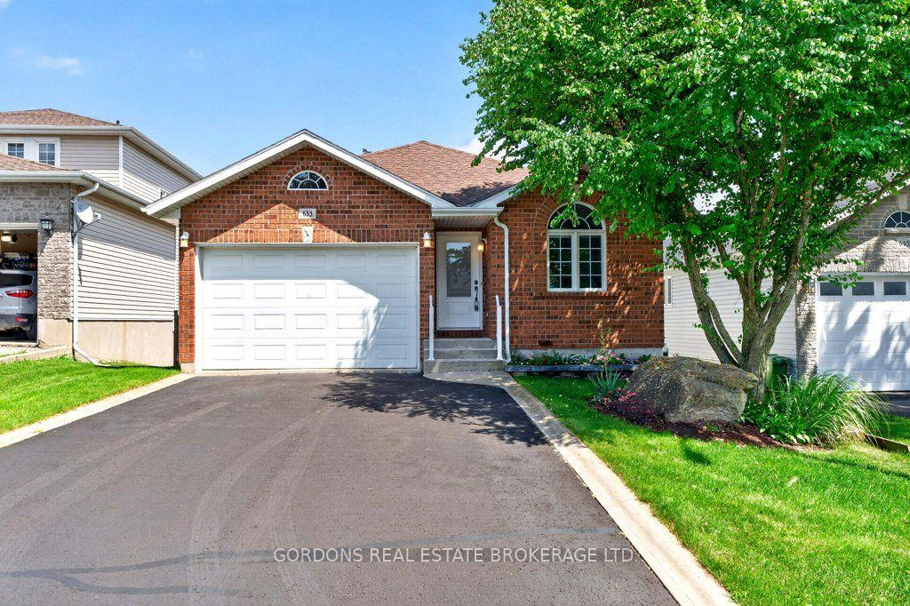 Photo of 633 Melrose Street