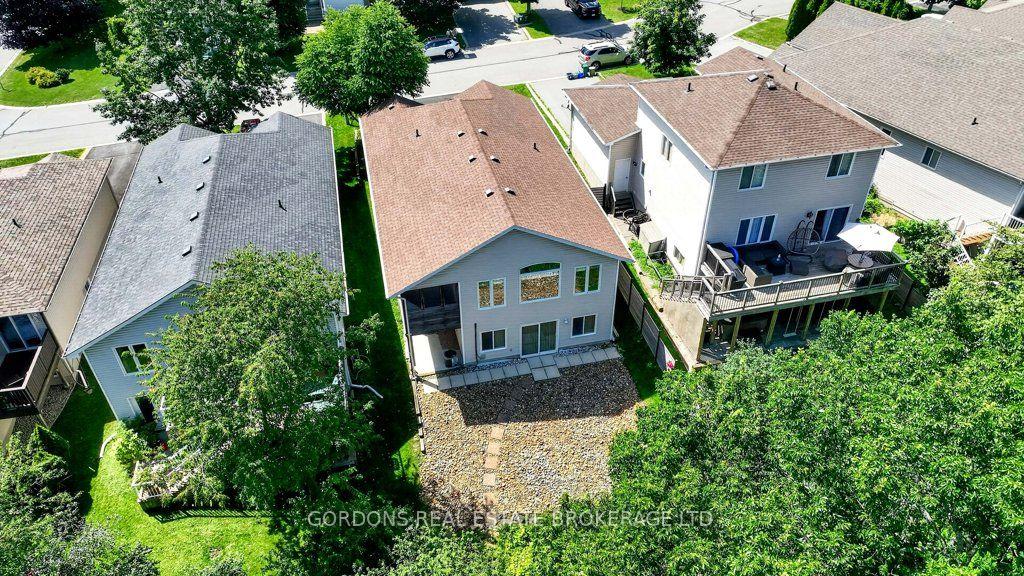 Photo 5 of 633 Melrose Street, Kingston, East Gardiners Rd — HOMEH