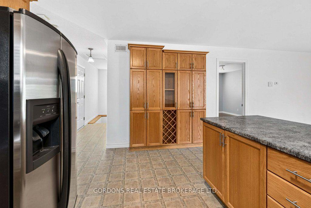 Photo 18 of 633 Melrose Street, Kingston, East Gardiners Rd — HOMEH