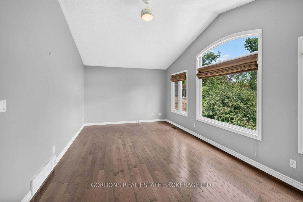 Photo 32 of 633 Melrose Street, Kingston, East Gardiners Rd — HOMEH