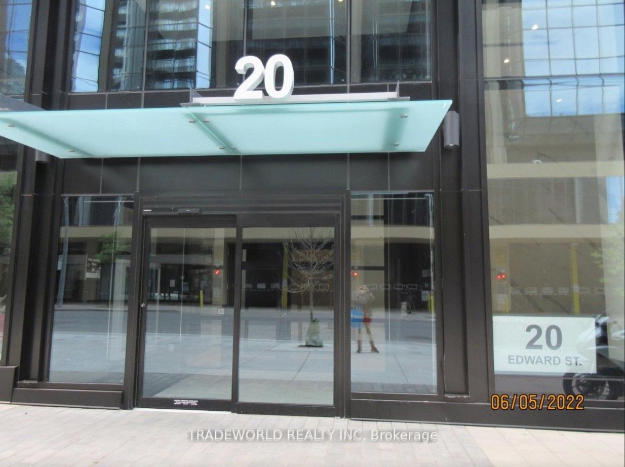 Photo 2 of Unit 1622, 20 Edward Street, Toronto, Bay Street Corridor — HOMEH