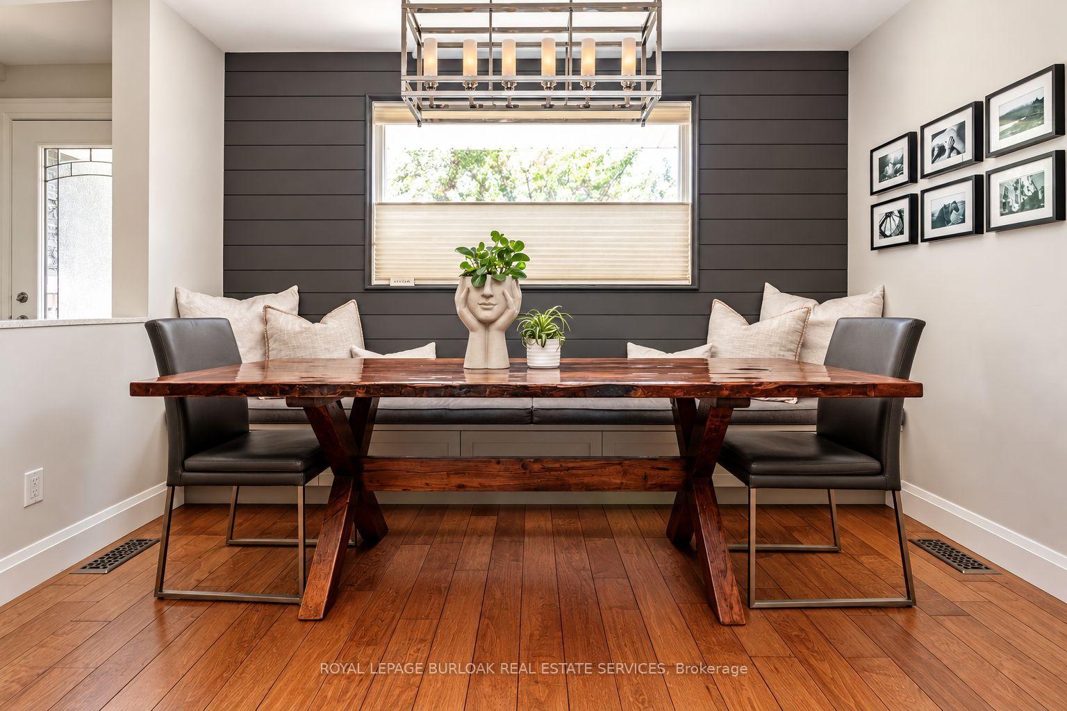Photo 13 of 896 Eagle Drive, Burlington, LaSalle — HOMEH