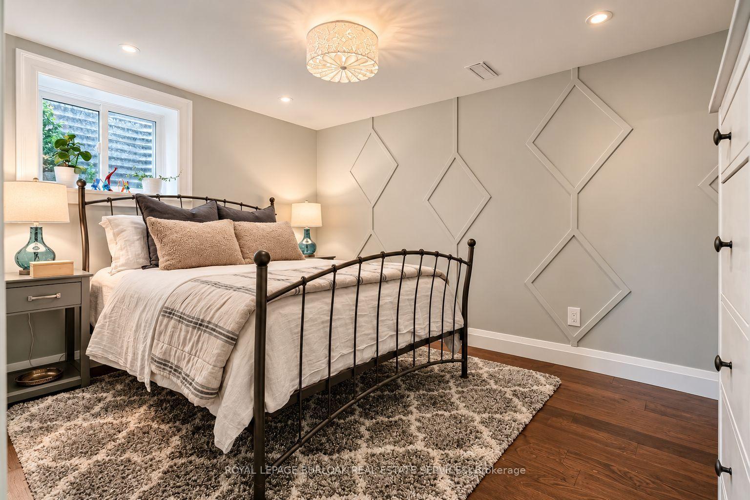 Photo 31 of 896 Eagle Drive, Burlington, LaSalle — HOMEH