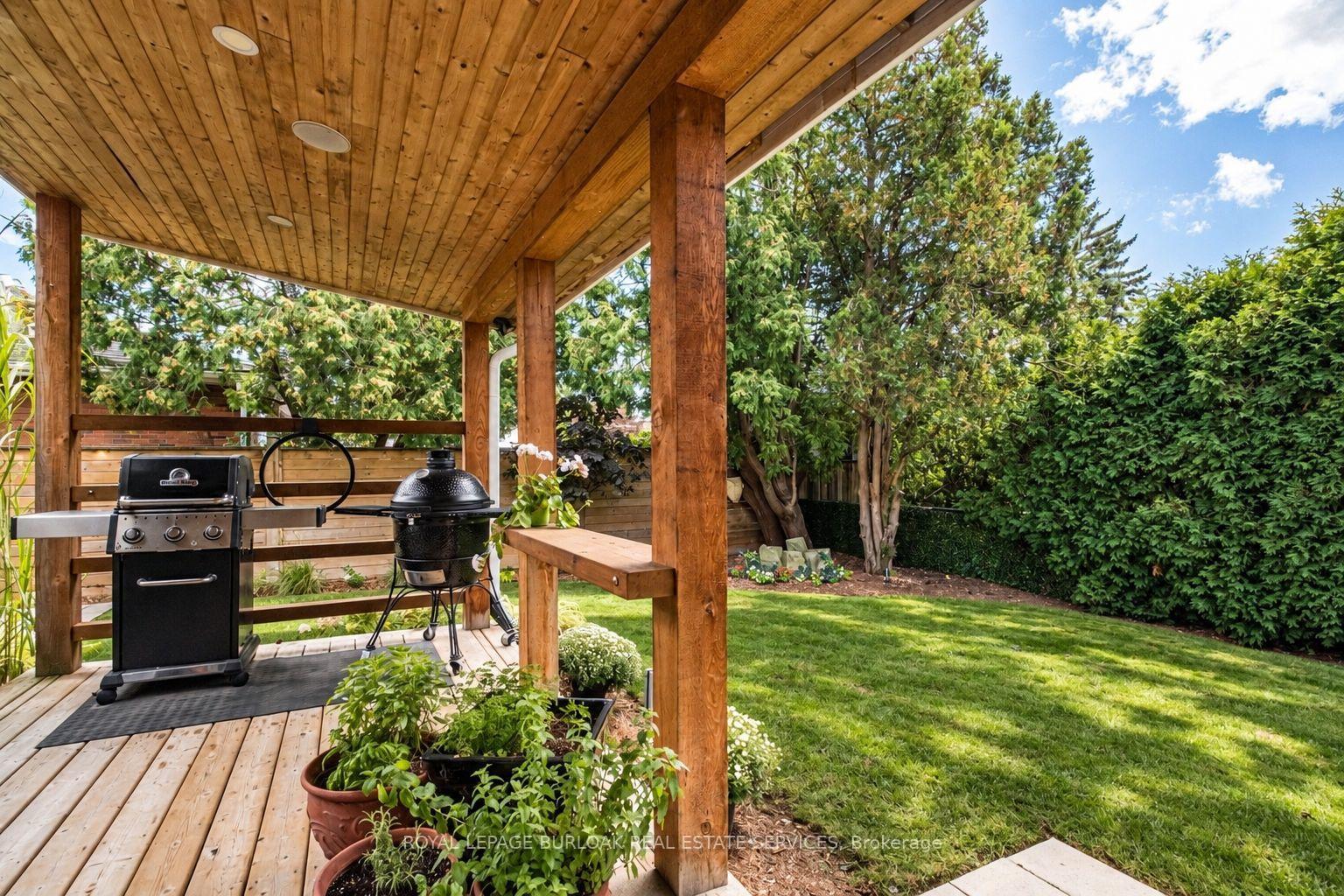 Photo 37 of 896 Eagle Drive, Burlington, LaSalle — HOMEH