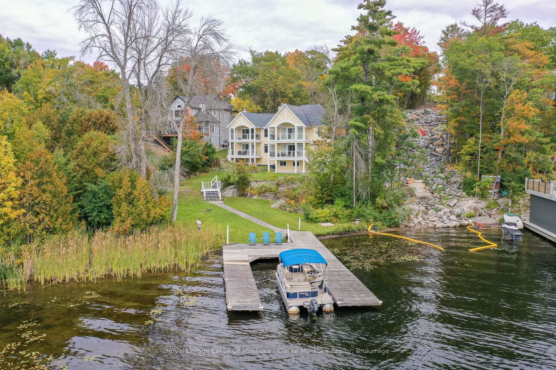 Photo 3 of Unit 3, 135 Abbey Lane, Gravenhurst, Muskoka (S) — HOMEH