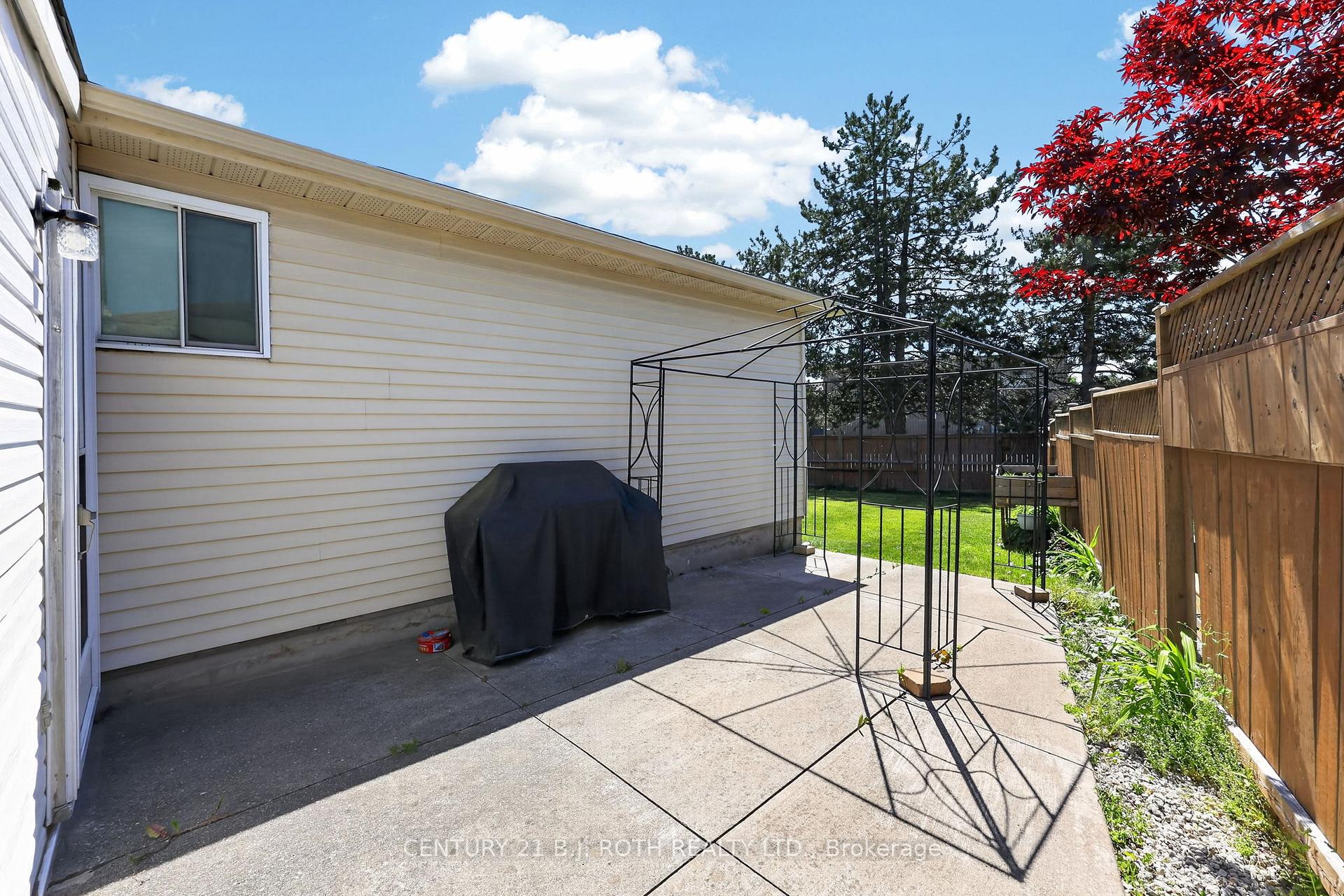 Photo 32 of 6 Ford Street, Barrie, Sunnidale — HOMEH