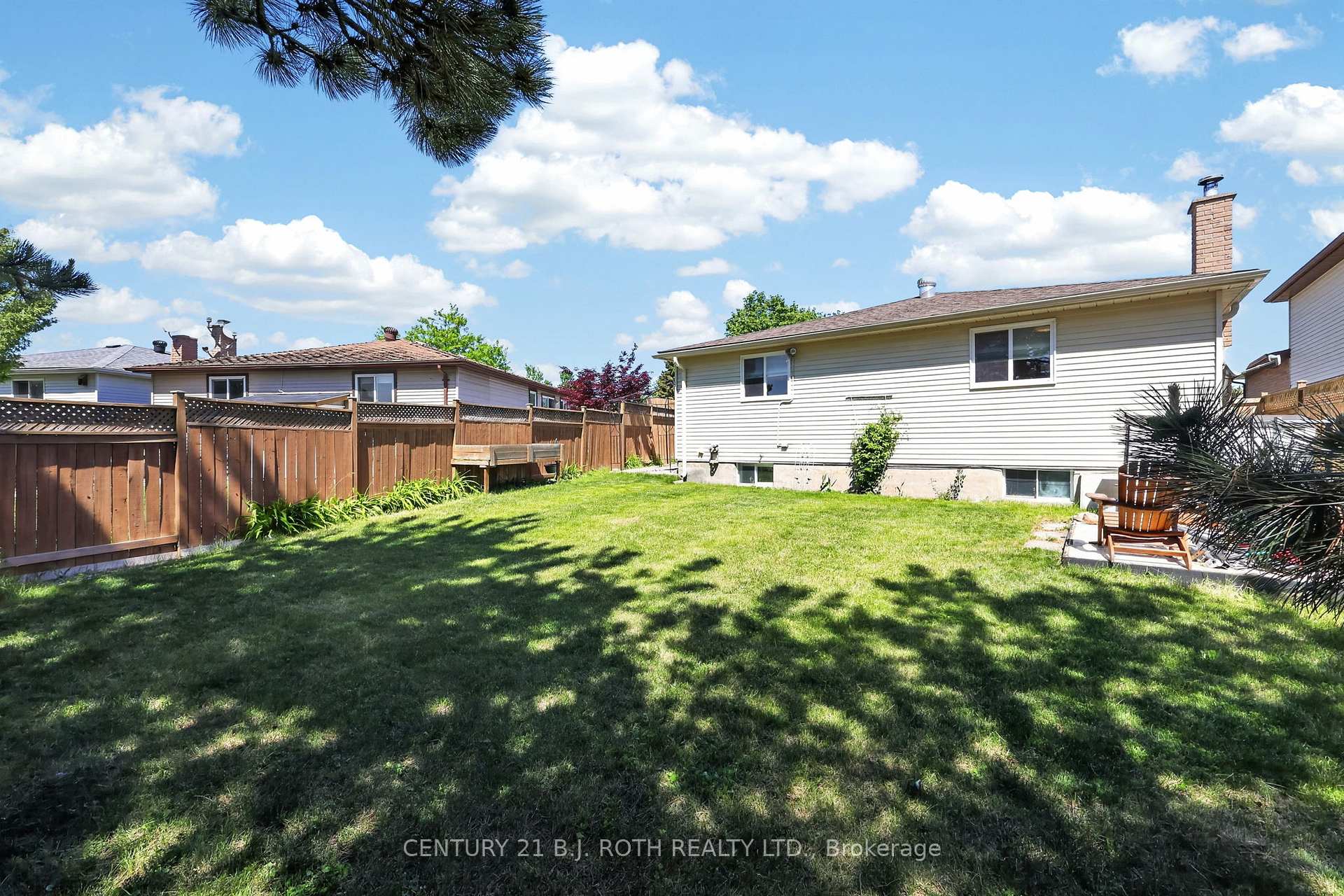 Photo 35 of 6 Ford Street, Barrie, Sunnidale — HOMEH