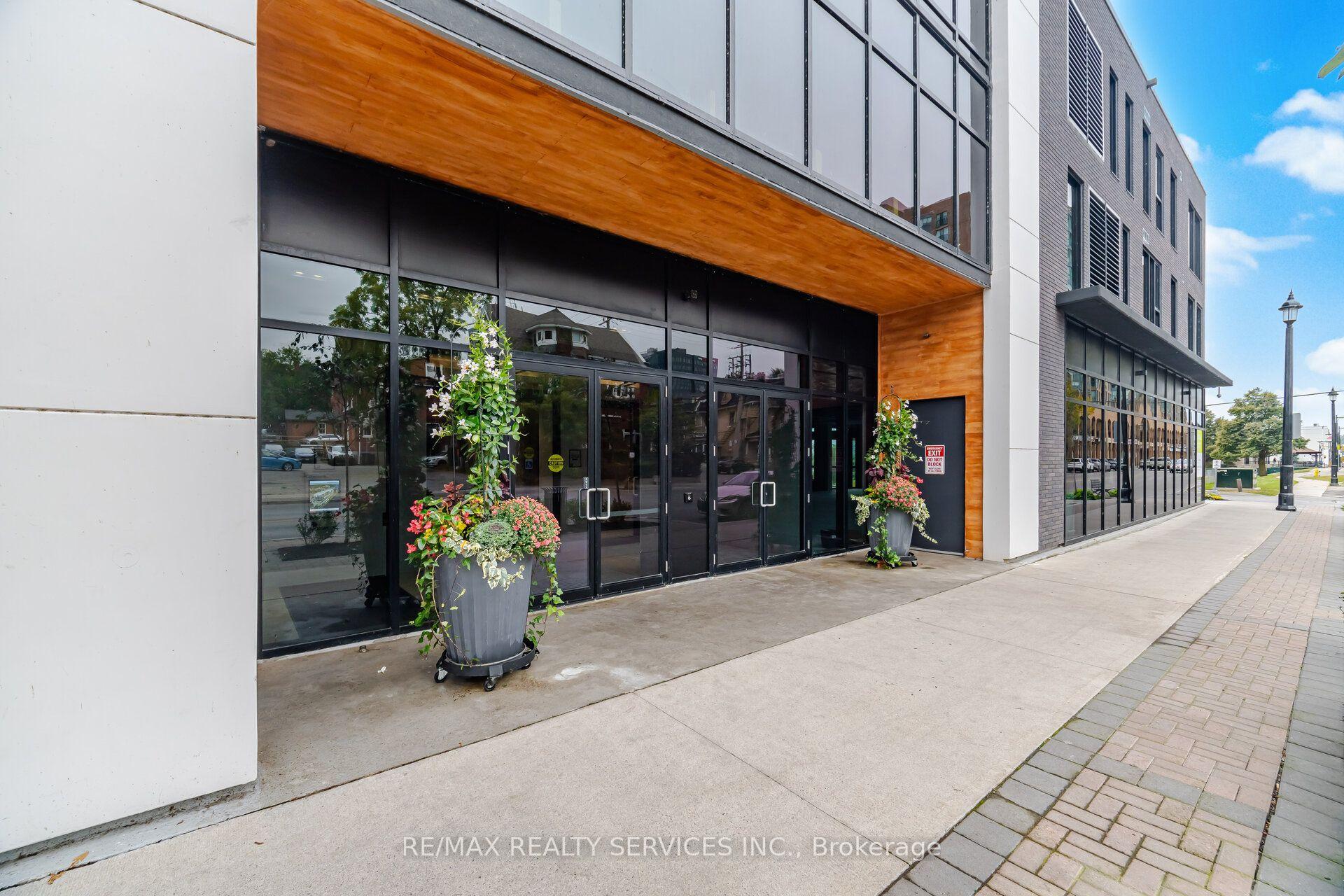 Photo 2 of Unit 620, 185 Dunlop Street E, Barrie, Lakeshore — HOMEH