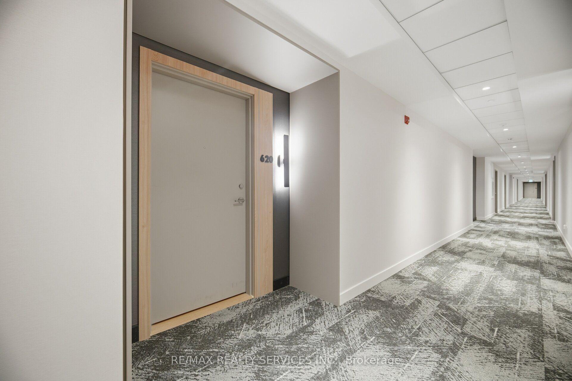 Photo 5 of Unit 620, 185 Dunlop Street E, Barrie, Lakeshore — HOMEH