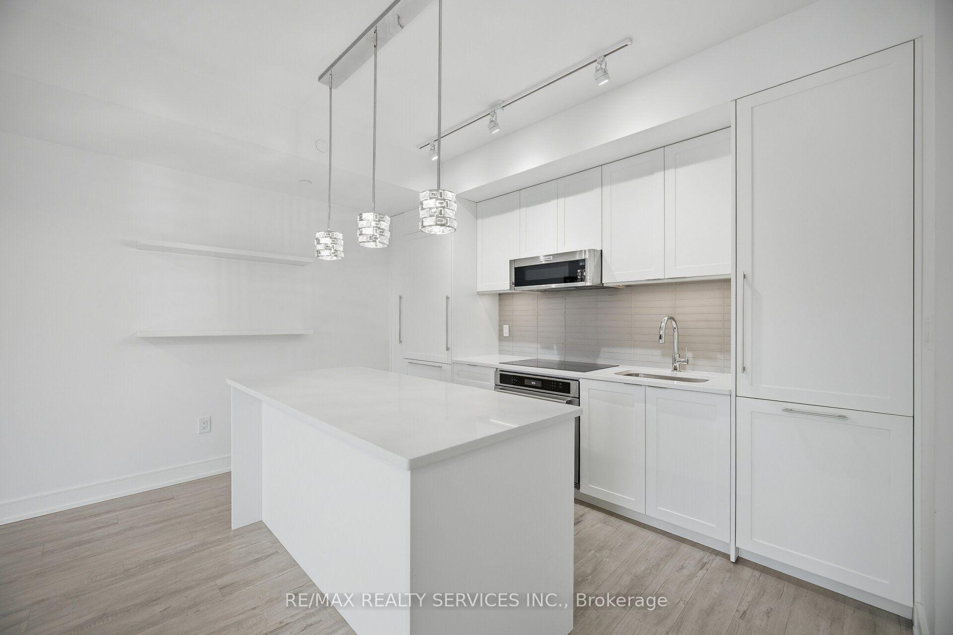 Photo 10 of Unit 620, 185 Dunlop Street E, Barrie, Lakeshore — HOMEH