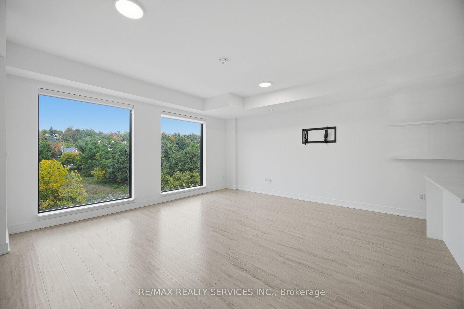 Photo 14 of Unit 620, 185 Dunlop Street E, Barrie, Lakeshore — HOMEH