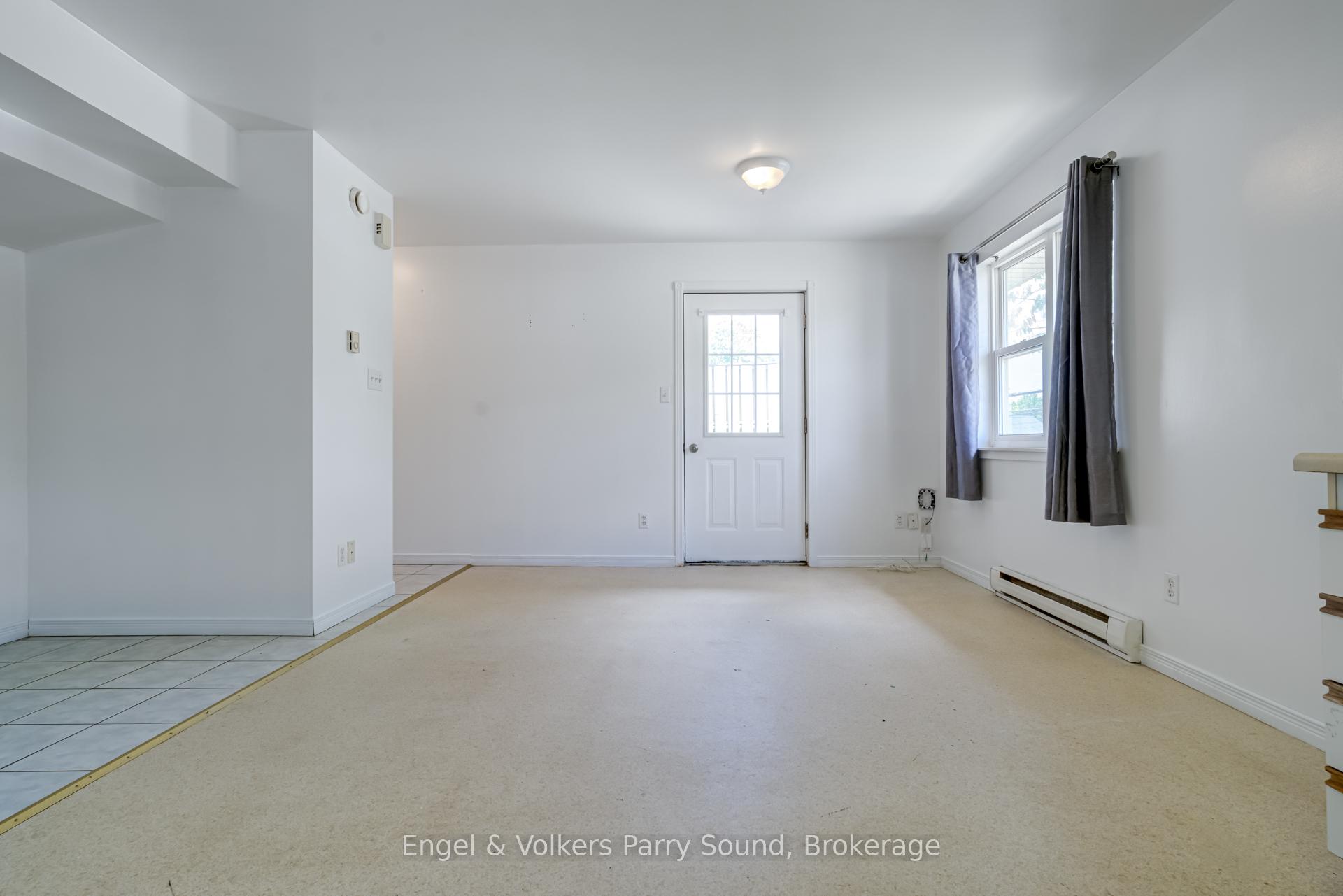 Photo 11 of 128 Isabella Street, Parry Sound — HOMEH