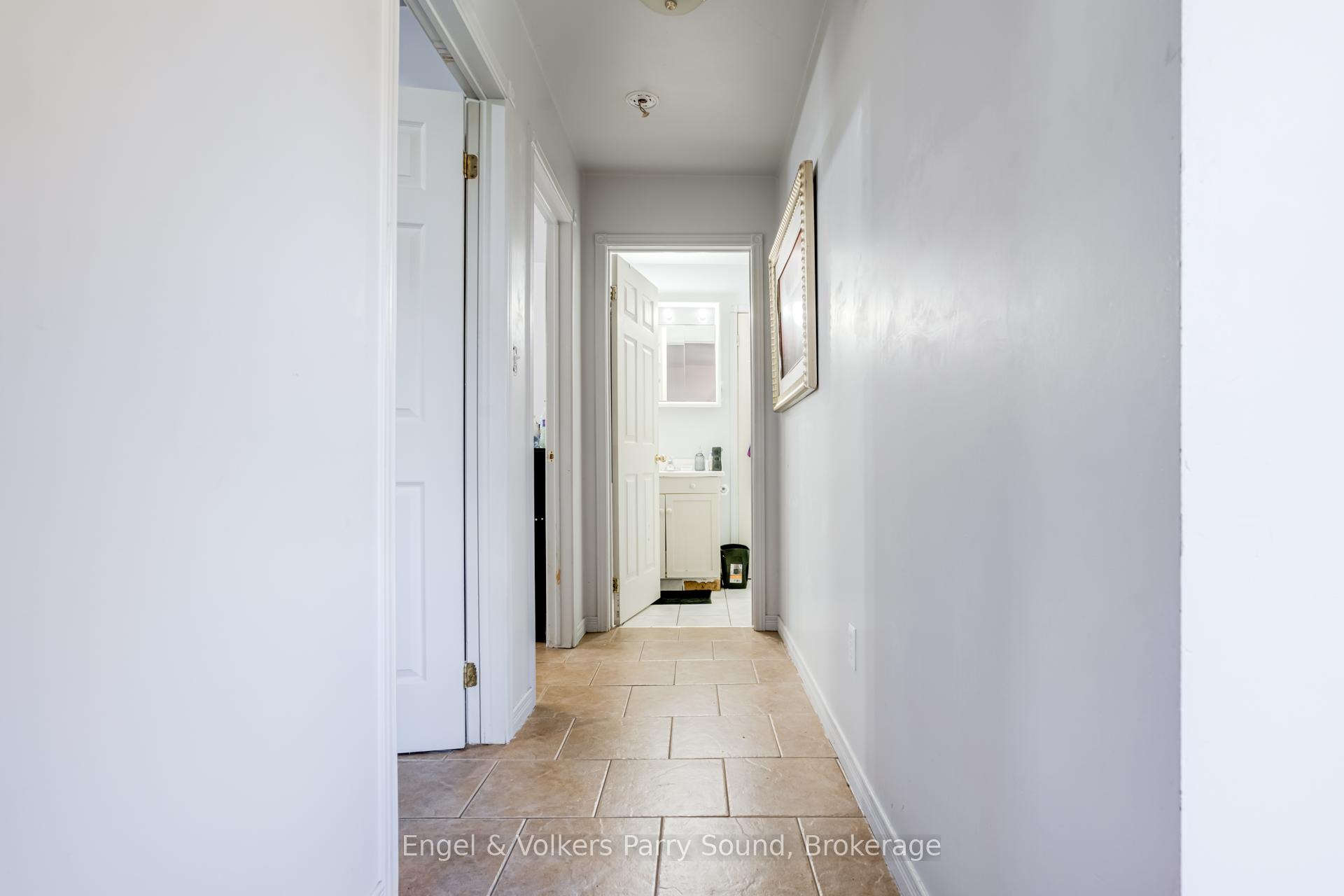 Photo 25 of 128 Isabella Street, Parry Sound — HOMEH