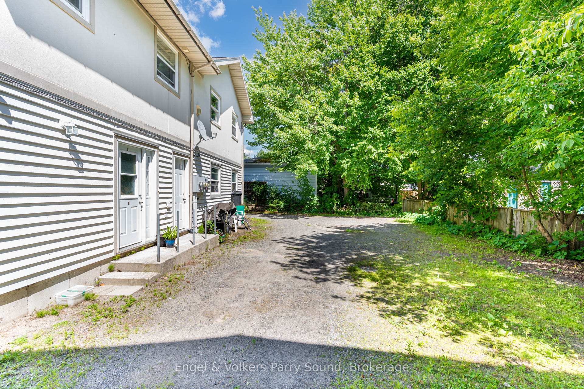 Photo 29 of 128 Isabella Street, Parry Sound — HOMEH