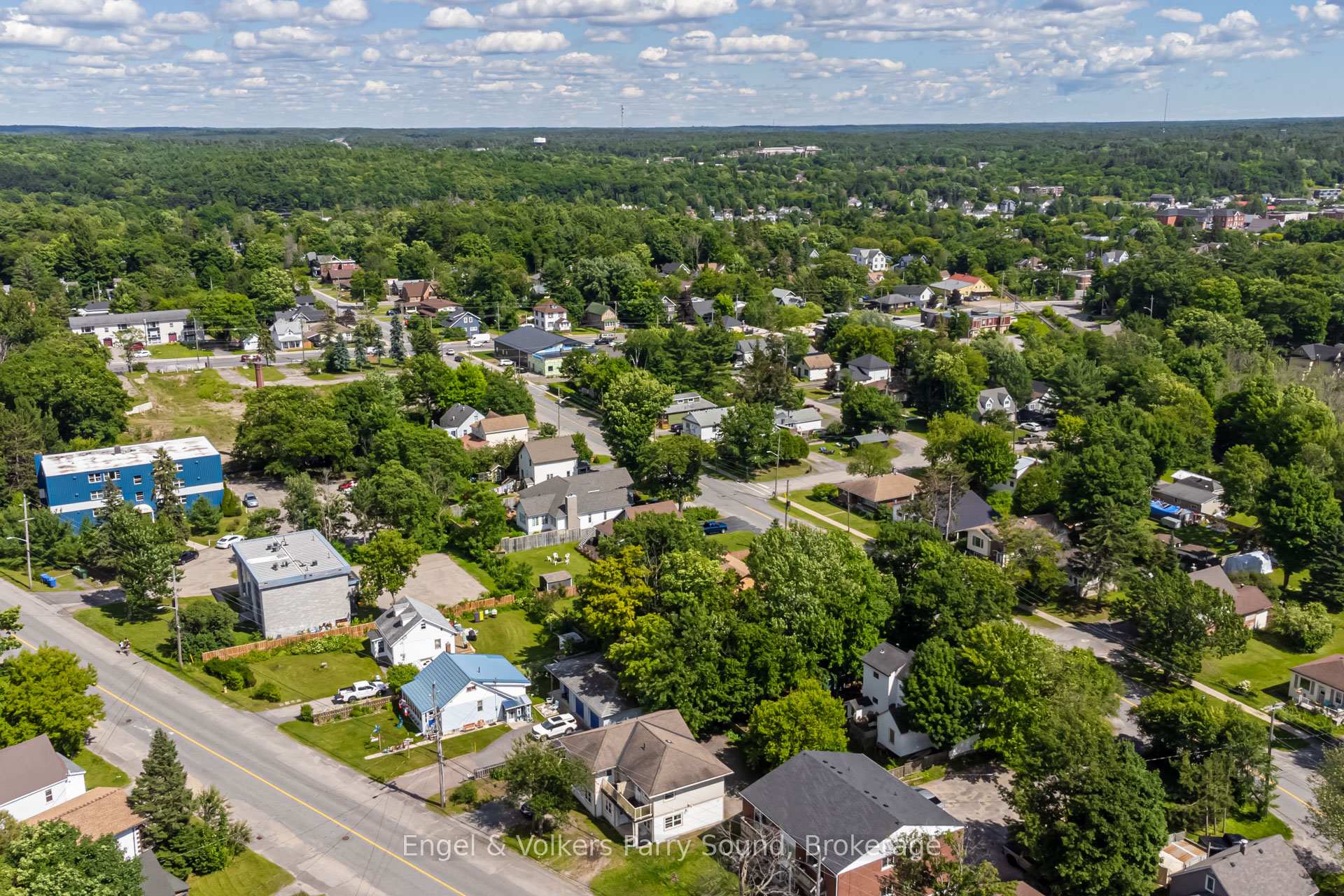 Photo 33 of 128 Isabella Street, Parry Sound — HOMEH