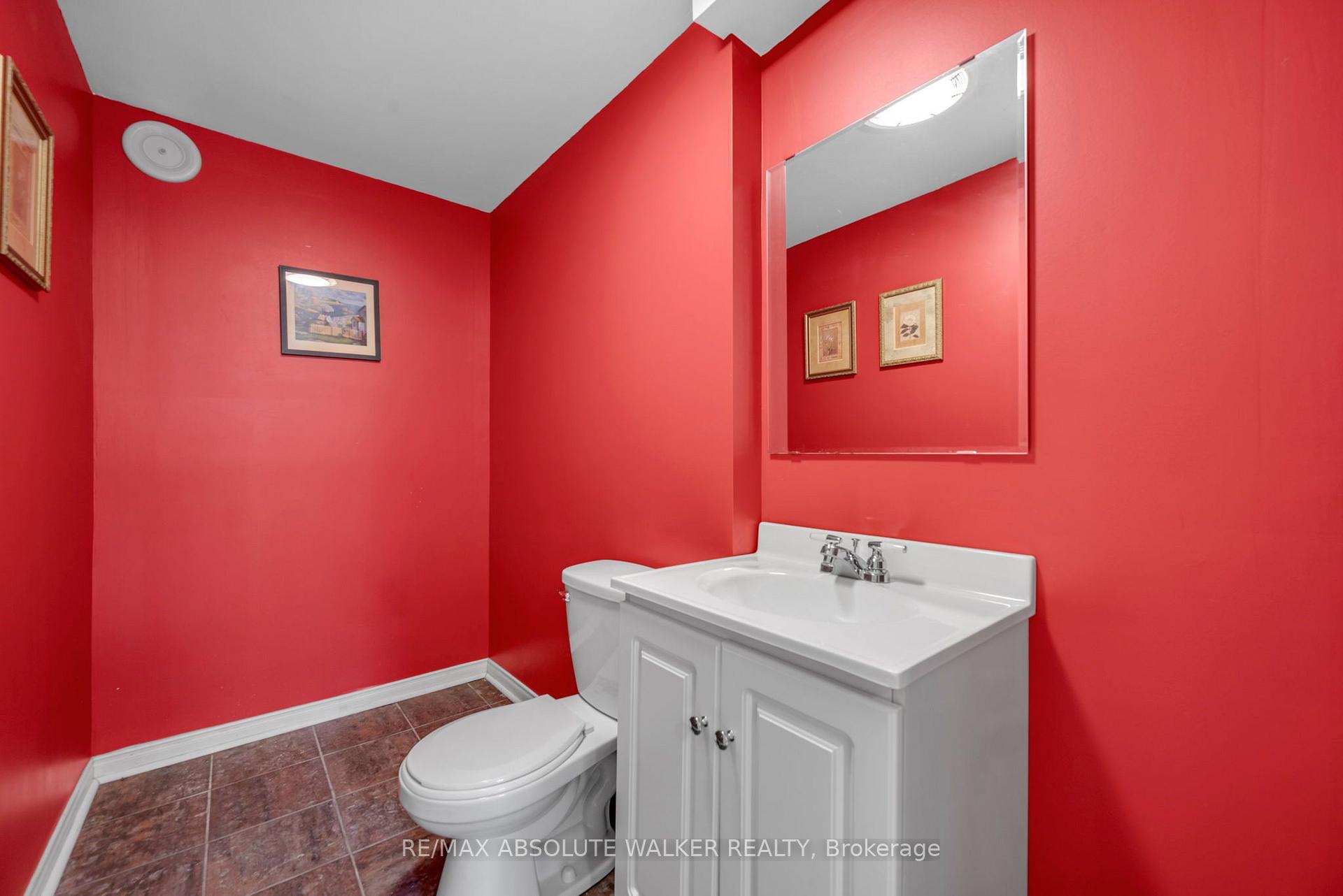 Photo 30 of 664 Wild Shore Crescent, Ottawa, Riverside South/Gloucester Glen — HOMEH