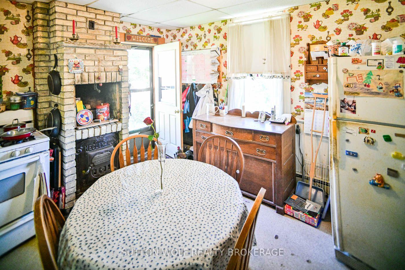 Photo 16 of 351 Albert Street, Strathroy-Caradoc, NW — HOMEH