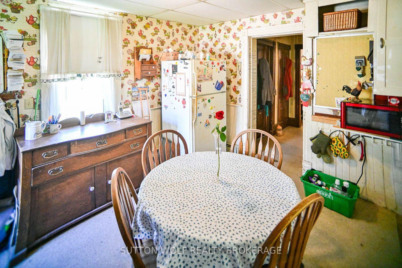 Photo 17 of 351 Albert Street, Strathroy-Caradoc, NW — HOMEH