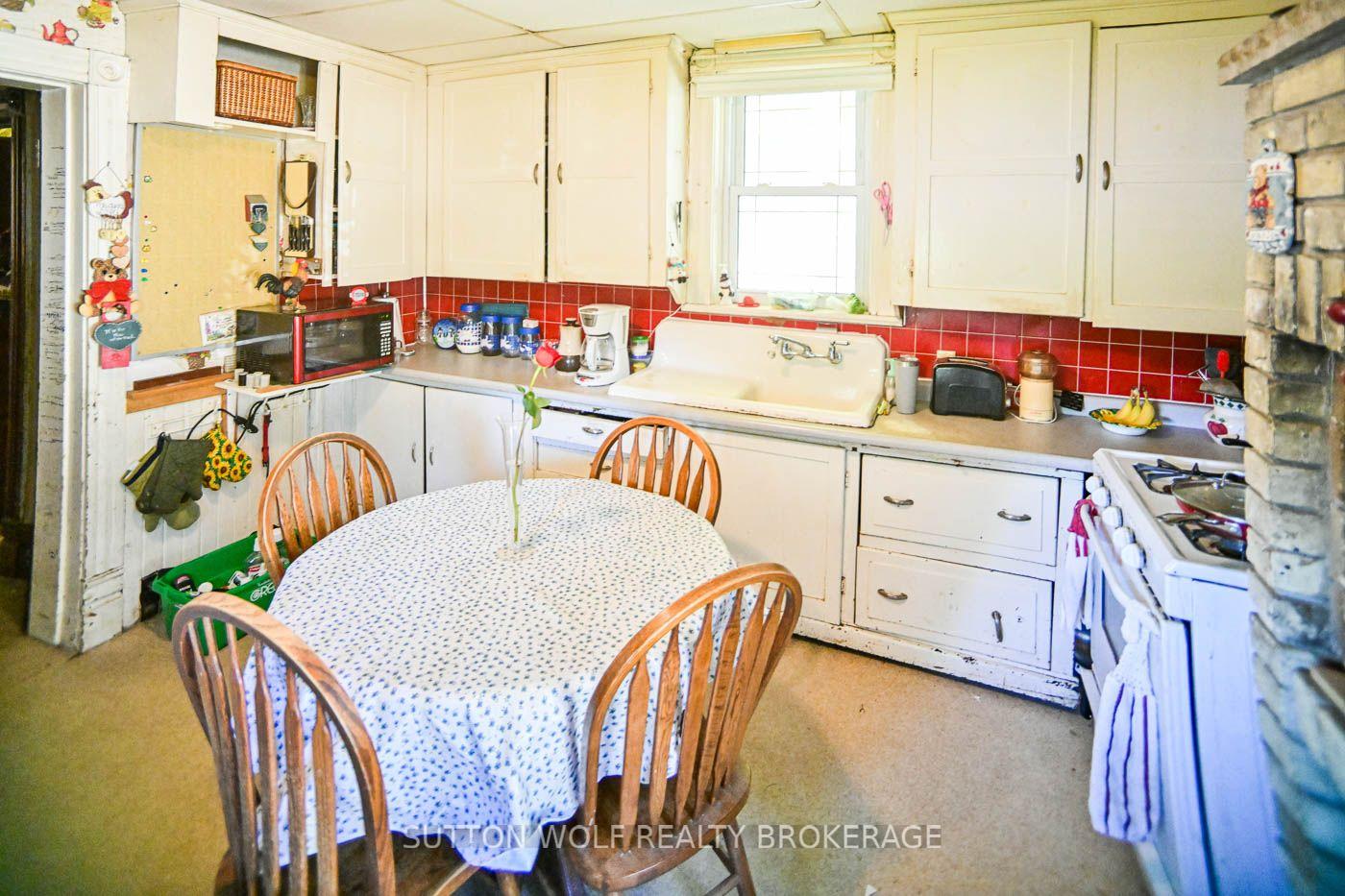 Photo 18 of 351 Albert Street, Strathroy-Caradoc, NW — HOMEH