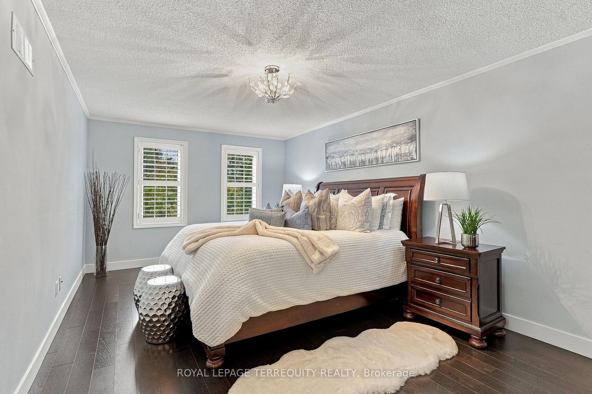 Photo 25 of 3956 Chadburn Crescent, Mississauga, Erin Mills — HOMEH