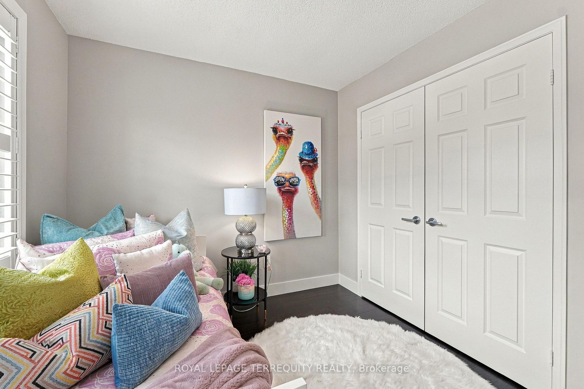 Photo 34 of 3956 Chadburn Crescent, Mississauga, Erin Mills — HOMEH