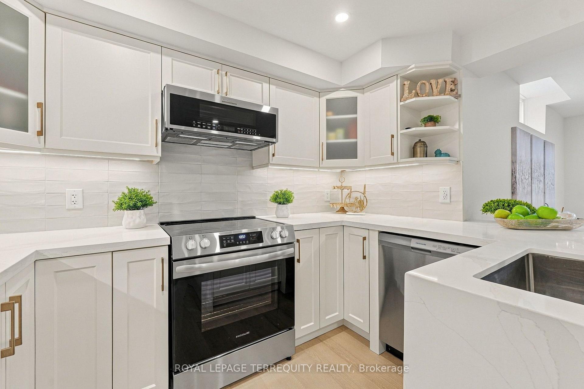 Photo 40 of 3956 Chadburn Crescent, Mississauga, Erin Mills — HOMEH