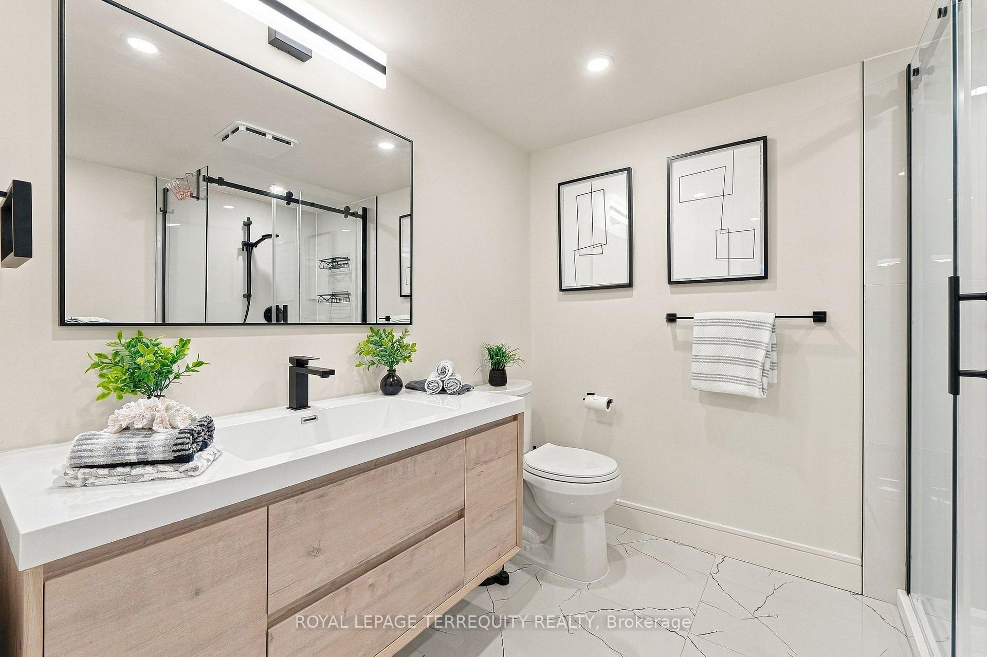 Photo 44 of 3956 Chadburn Crescent, Mississauga, Erin Mills — HOMEH