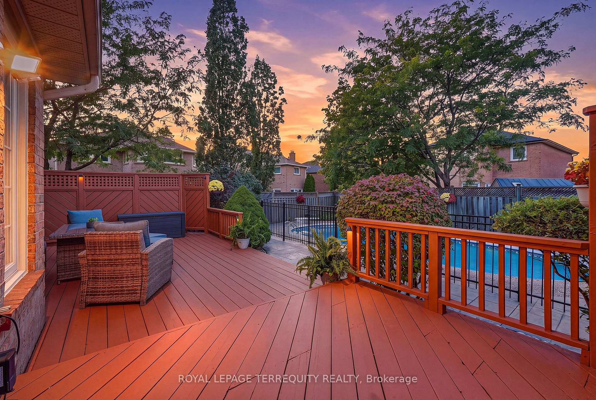 Photo 47 of 3956 Chadburn Crescent, Mississauga, Erin Mills — HOMEH