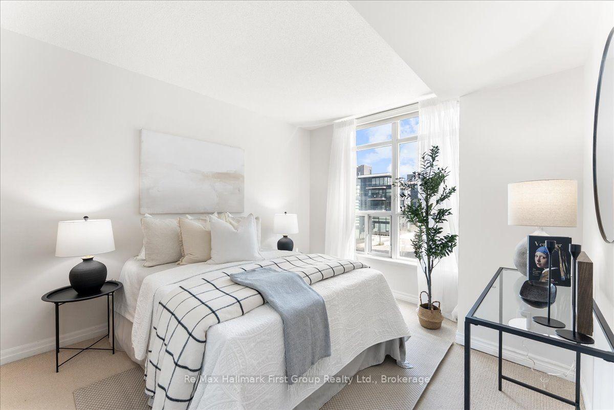 Photo 16 of Unit 302, 1600 Charles Street, Whitby, Port Whitby — HOMEH