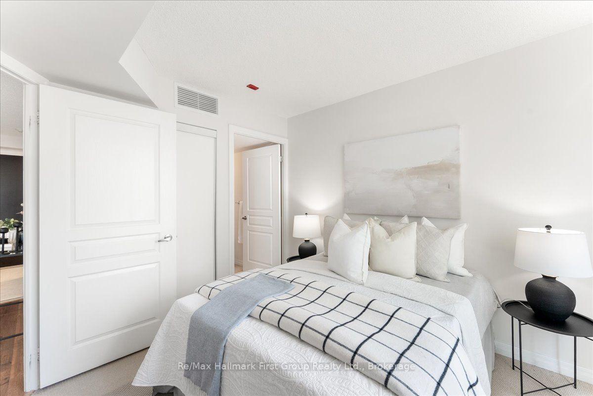 Photo 18 of Unit 302, 1600 Charles Street, Whitby, Port Whitby — HOMEH