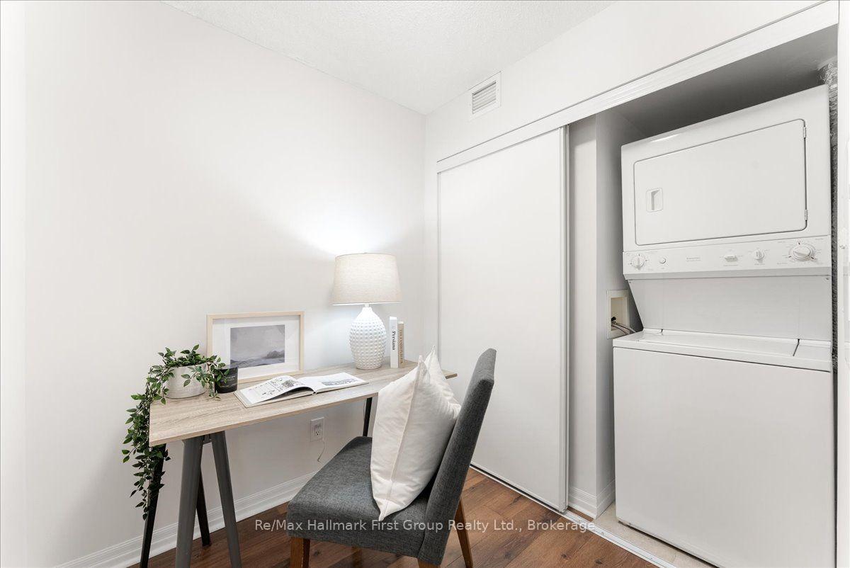 Photo 22 of Unit 302, 1600 Charles Street, Whitby, Port Whitby — HOMEH