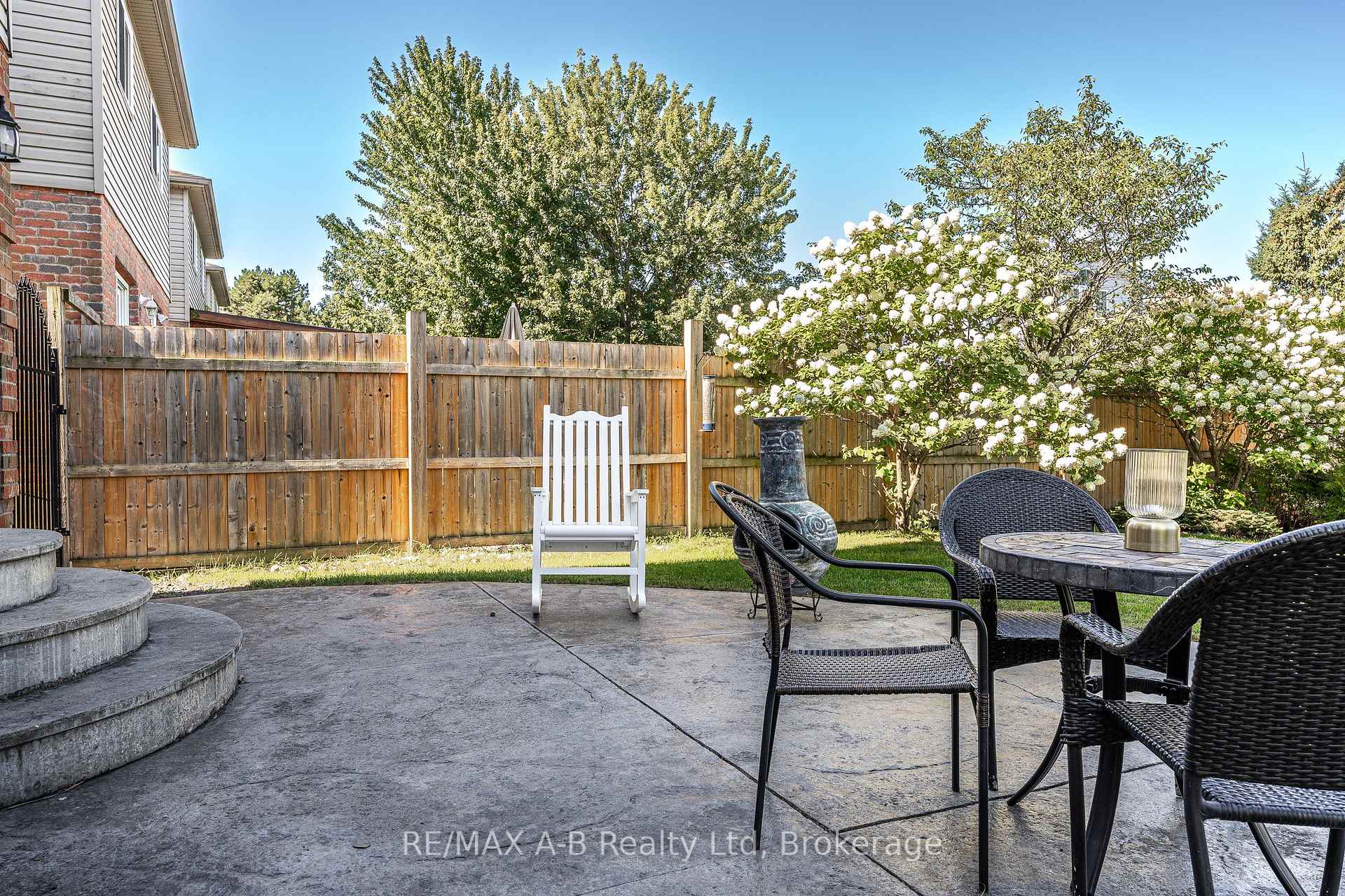 Photo 45 of 10 Buckingham Drive, Stratford — HOMEH