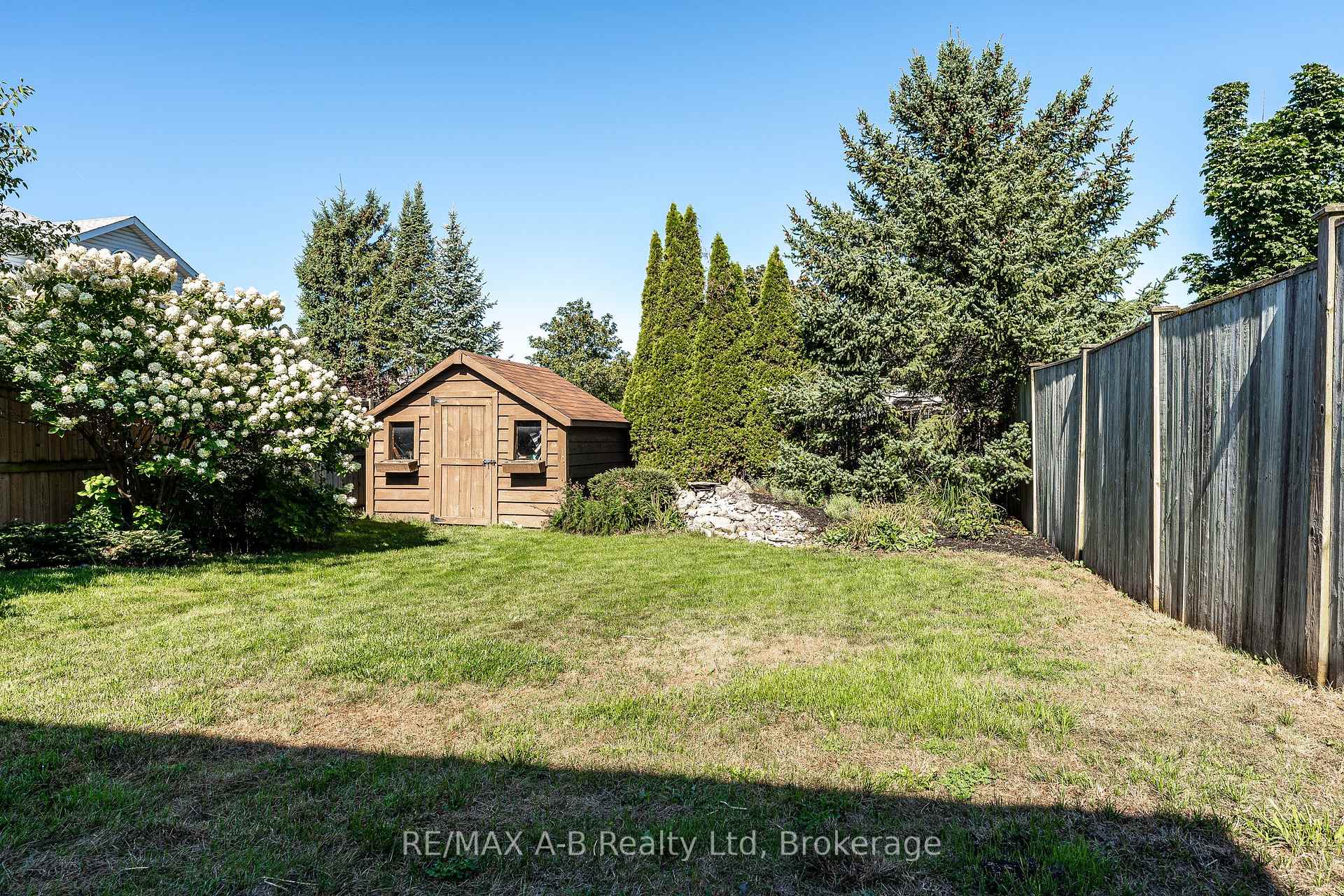 Photo 48 of 10 Buckingham Drive, Stratford — HOMEH