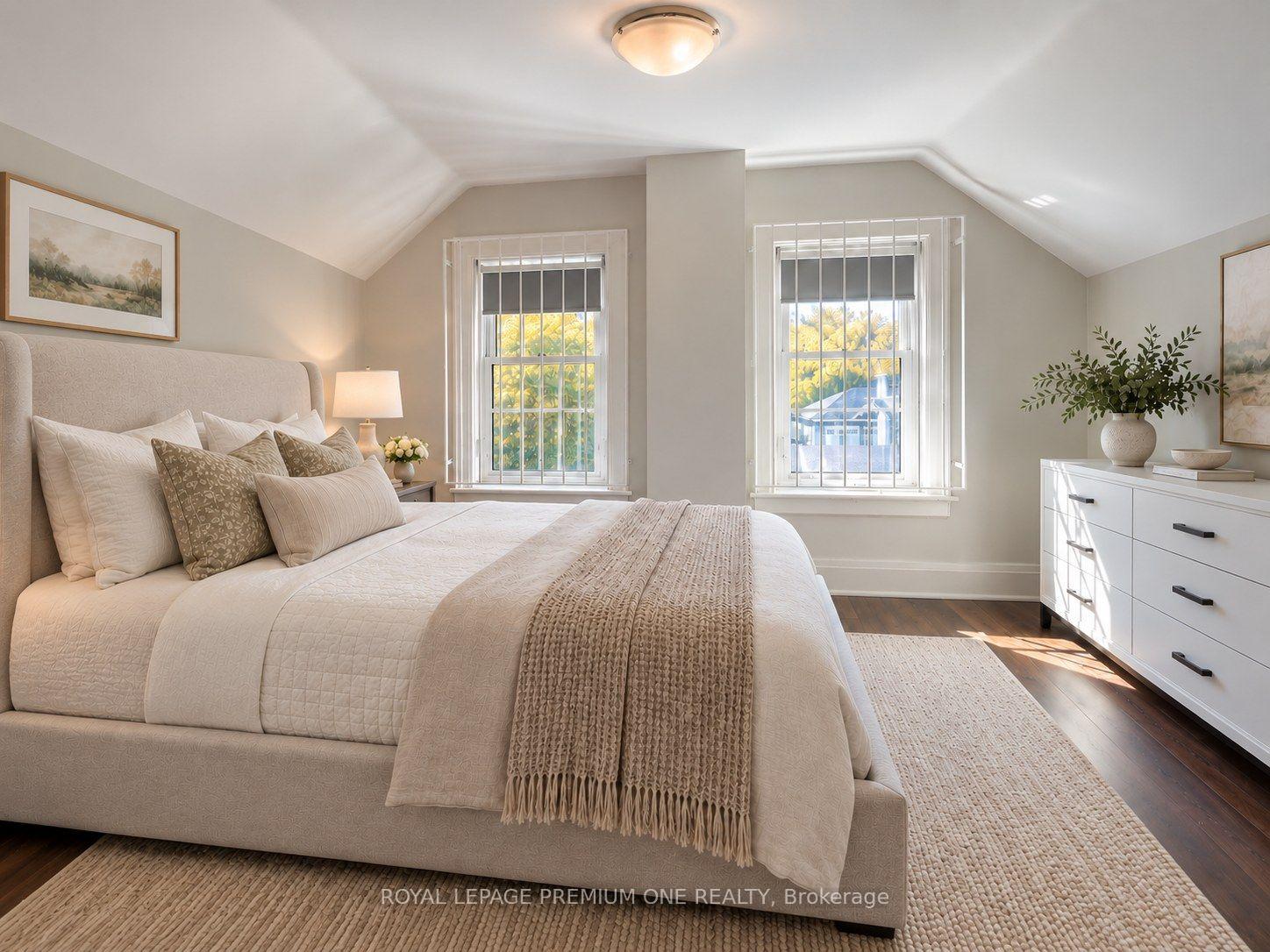 Photo 11 of Unit Upper, 10496 Islington Avenue, Vaughan, Kleinburg — HOMEH