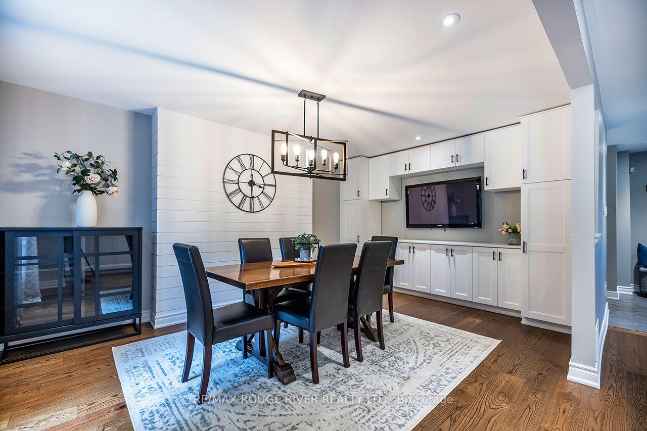 Photo 13 of 37 Wyndfield Crescent, Whitby, Pringle Creek — HOMEH