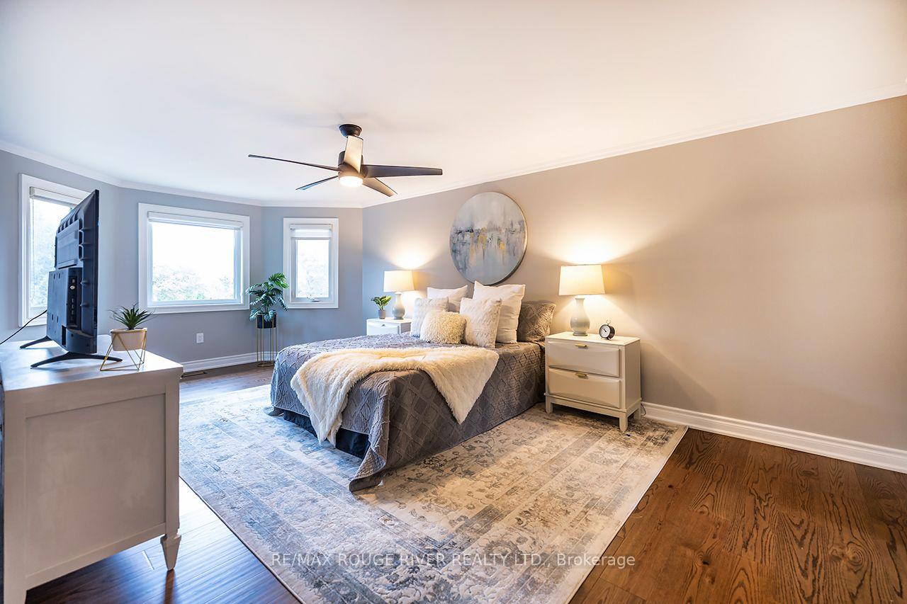 Photo 21 of 37 Wyndfield Crescent, Whitby, Pringle Creek — HOMEH