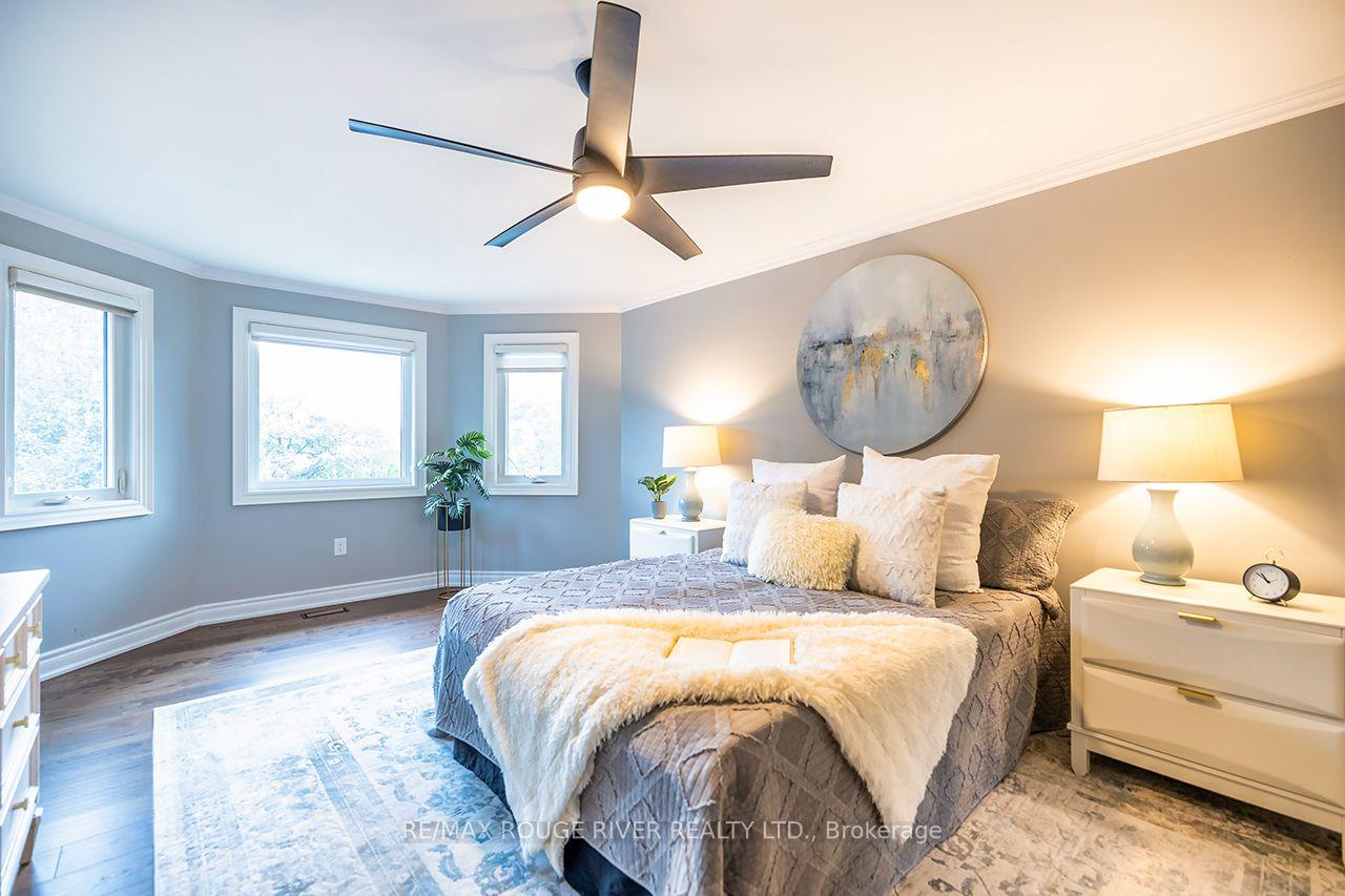 Photo 22 of 37 Wyndfield Crescent, Whitby, Pringle Creek — HOMEH