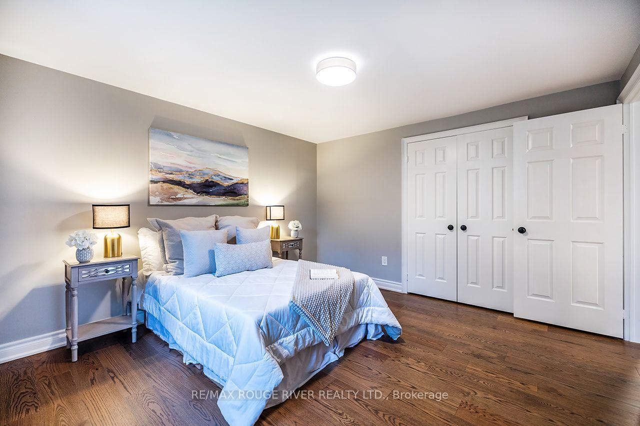 Photo 29 of 37 Wyndfield Crescent, Whitby, Pringle Creek — HOMEH