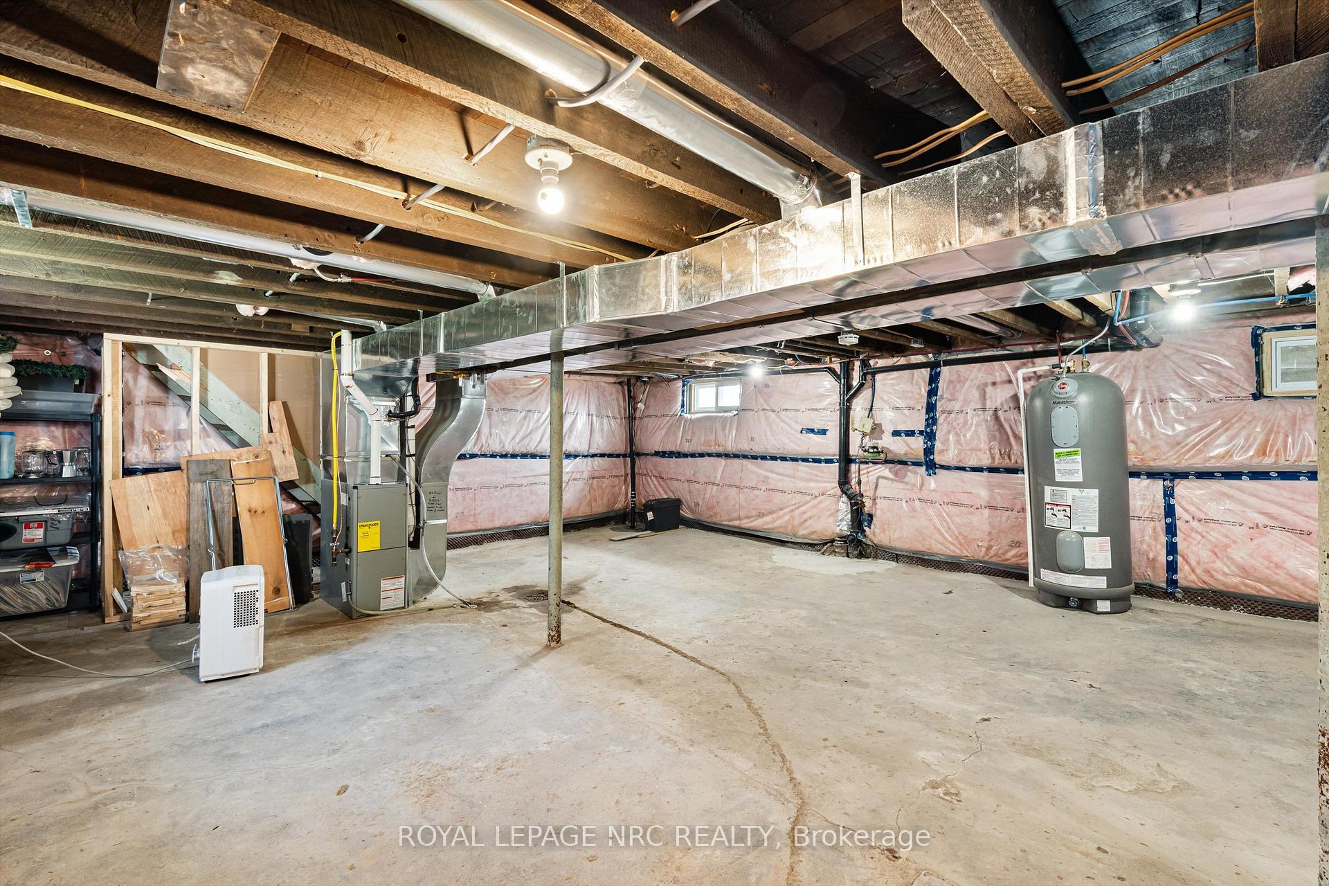 Photo 27 of 37 Lock Street, St. Catharines, Port Dalhousie — HOMEH