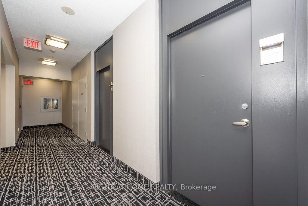 Photo 5 of Unit 2802, 223 Webb Drive, Mississauga, City Centre — HOMEH