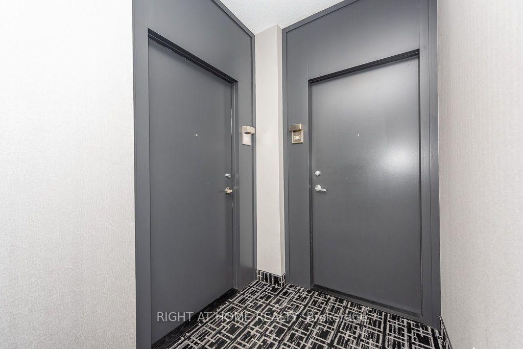 Photo 6 of Unit 2802, 223 Webb Drive, Mississauga, City Centre — HOMEH