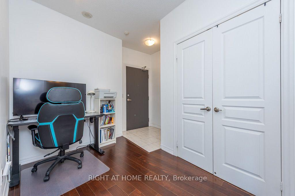 Photo 11 of Unit 2802, 223 Webb Drive, Mississauga, City Centre — HOMEH