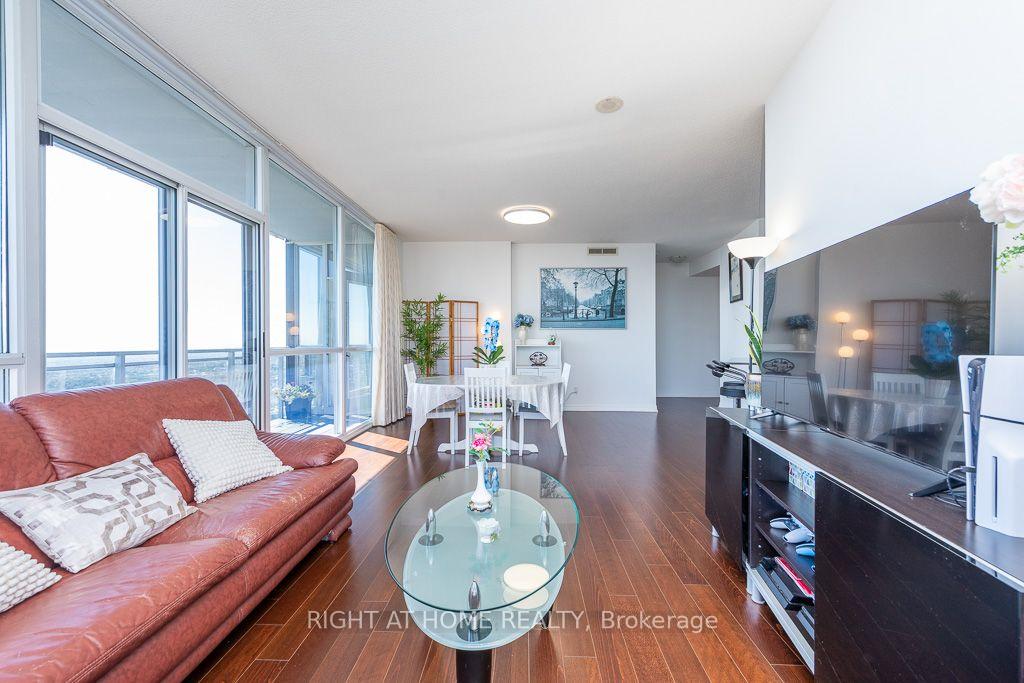 Photo 16 of Unit 2802, 223 Webb Drive, Mississauga, City Centre — HOMEH