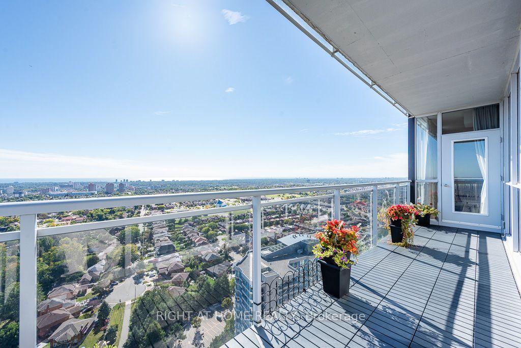 Photo 32 of Unit 2802, 223 Webb Drive, Mississauga, City Centre — HOMEH