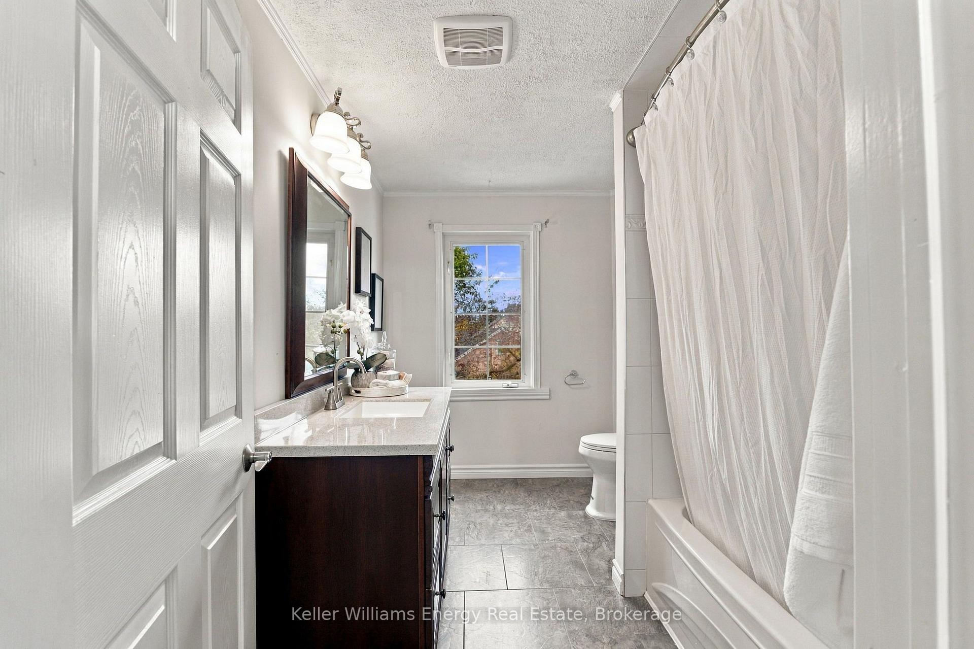 Photo 24 of 477 Cubert Street, Oshawa, Vanier — HOMEH