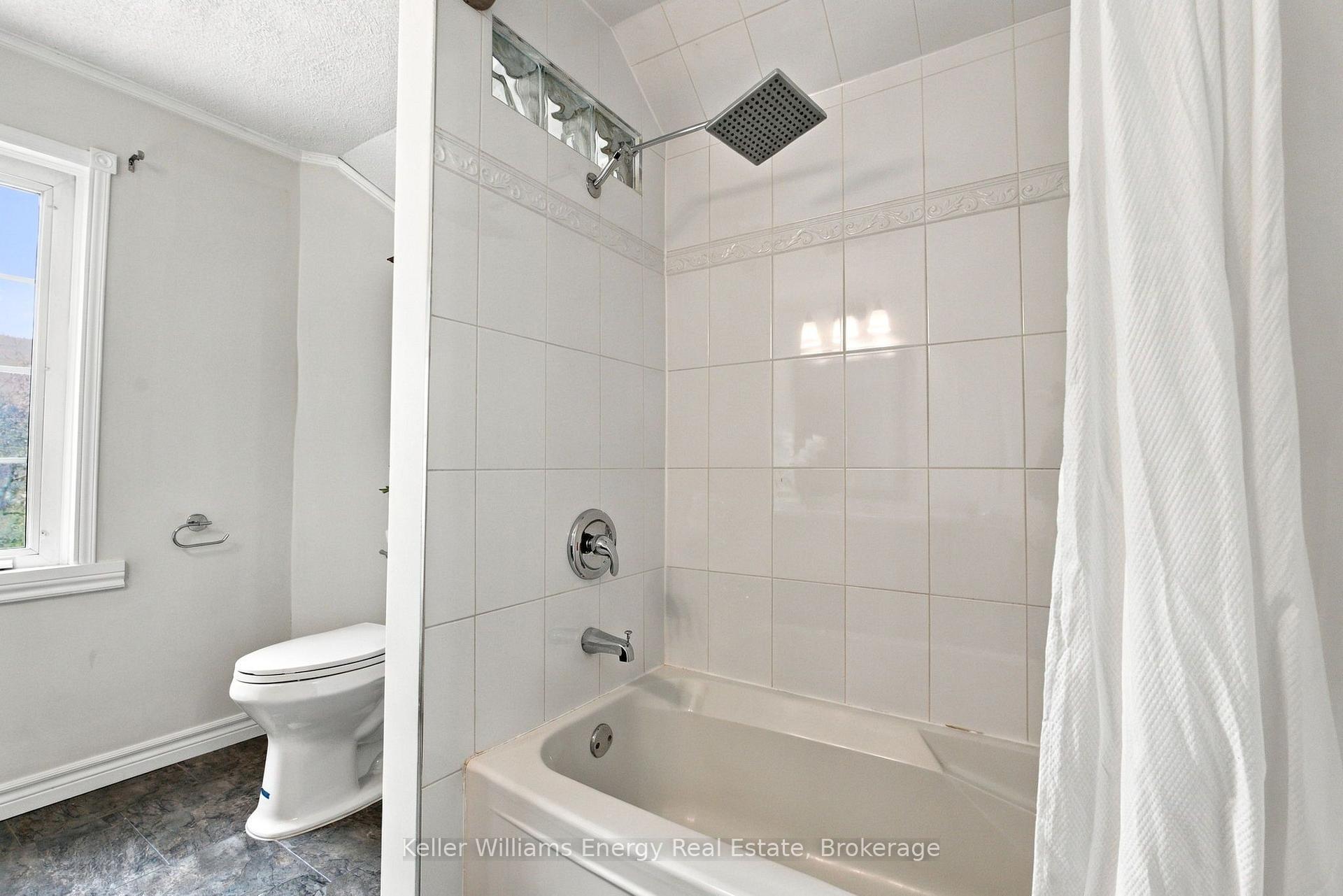 Photo 26 of 477 Cubert Street, Oshawa, Vanier — HOMEH