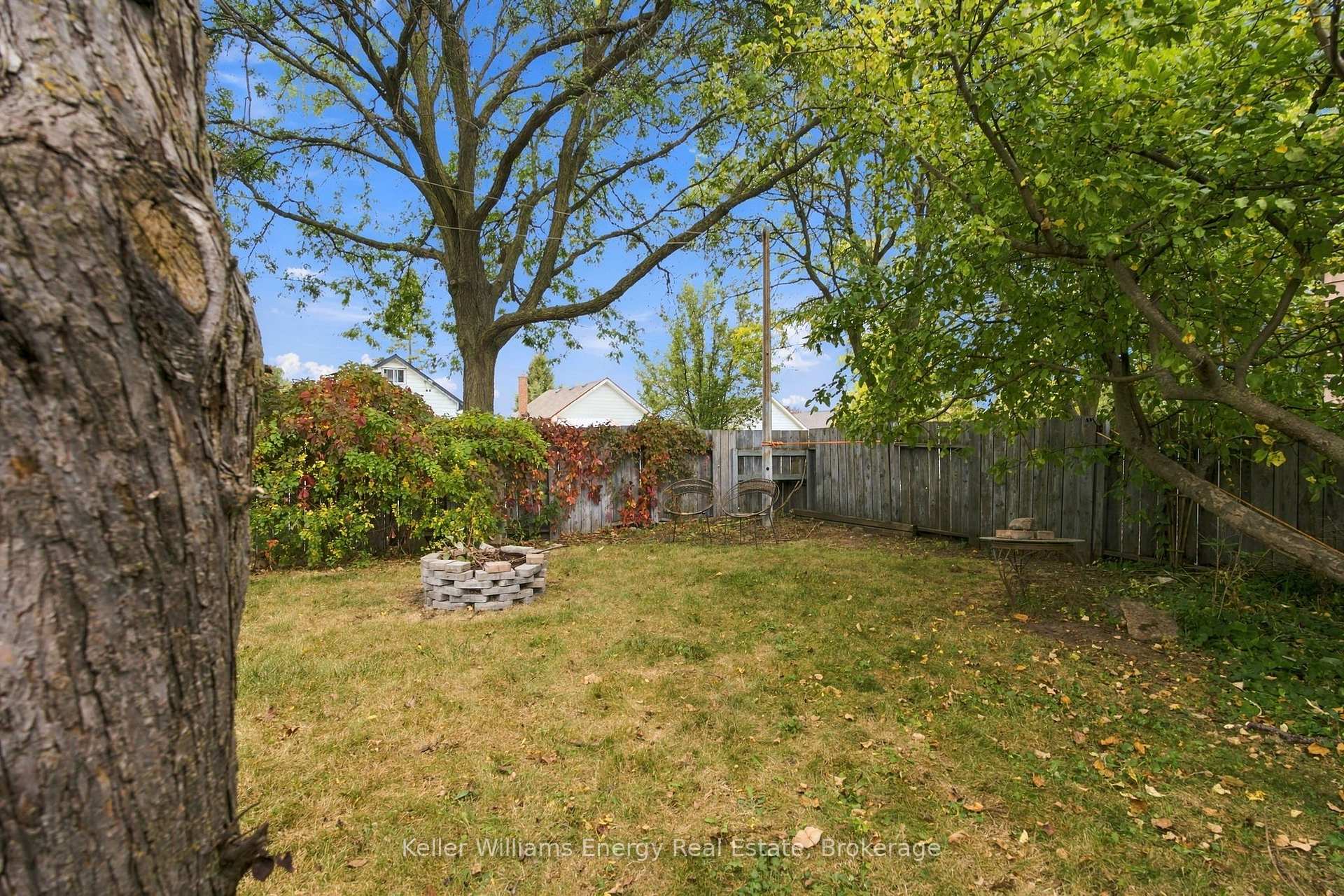 Photo 37 of 477 Cubert Street, Oshawa, Vanier — HOMEH