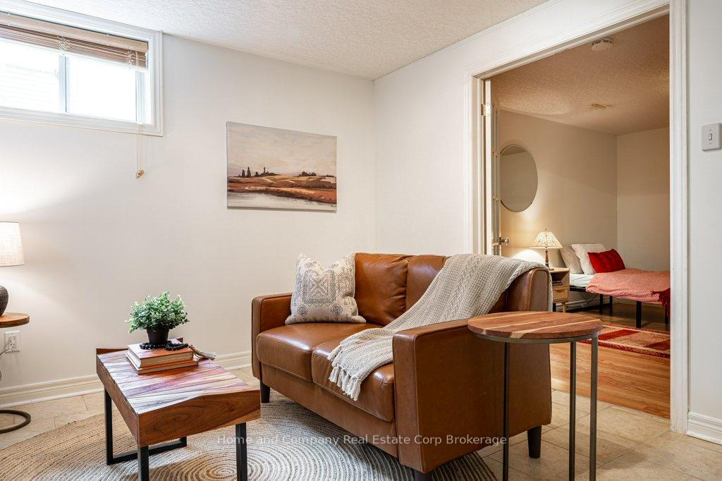 Photo 25 of 3 Lightbourne Avenue, Stratford — HOMEH