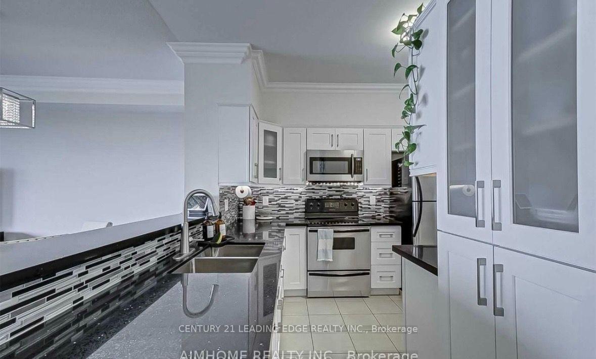 Photo 9 of Unit 607, 2119 Lakeshore Boulevard W, Etobicoke, Mimico — HOMEH