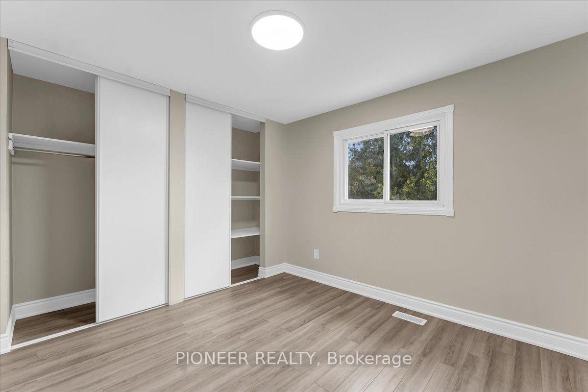 Photo 24 of 22 Wolverton Crescent, Brampton, Central Park — HOMEH